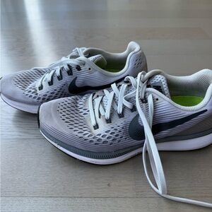 Nike Pegasus Running Shoes
